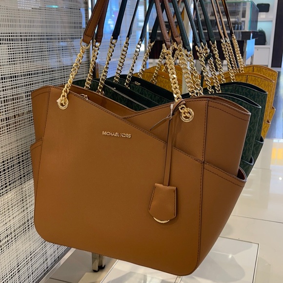 MICHAEL KORS LARGE X CHAIN LOGO SHOULDER BAG BROWN - Picture 9 of 16